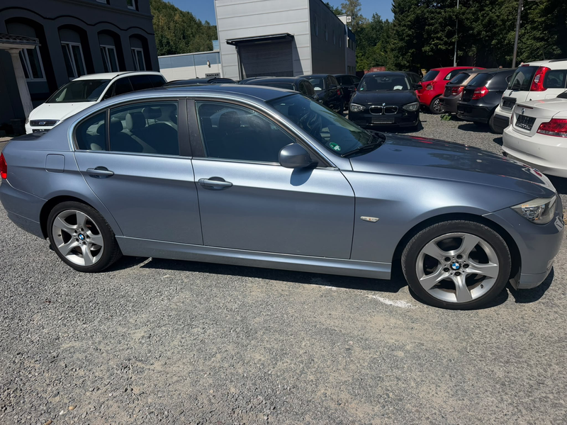 BMW 318 318 d — photo 4