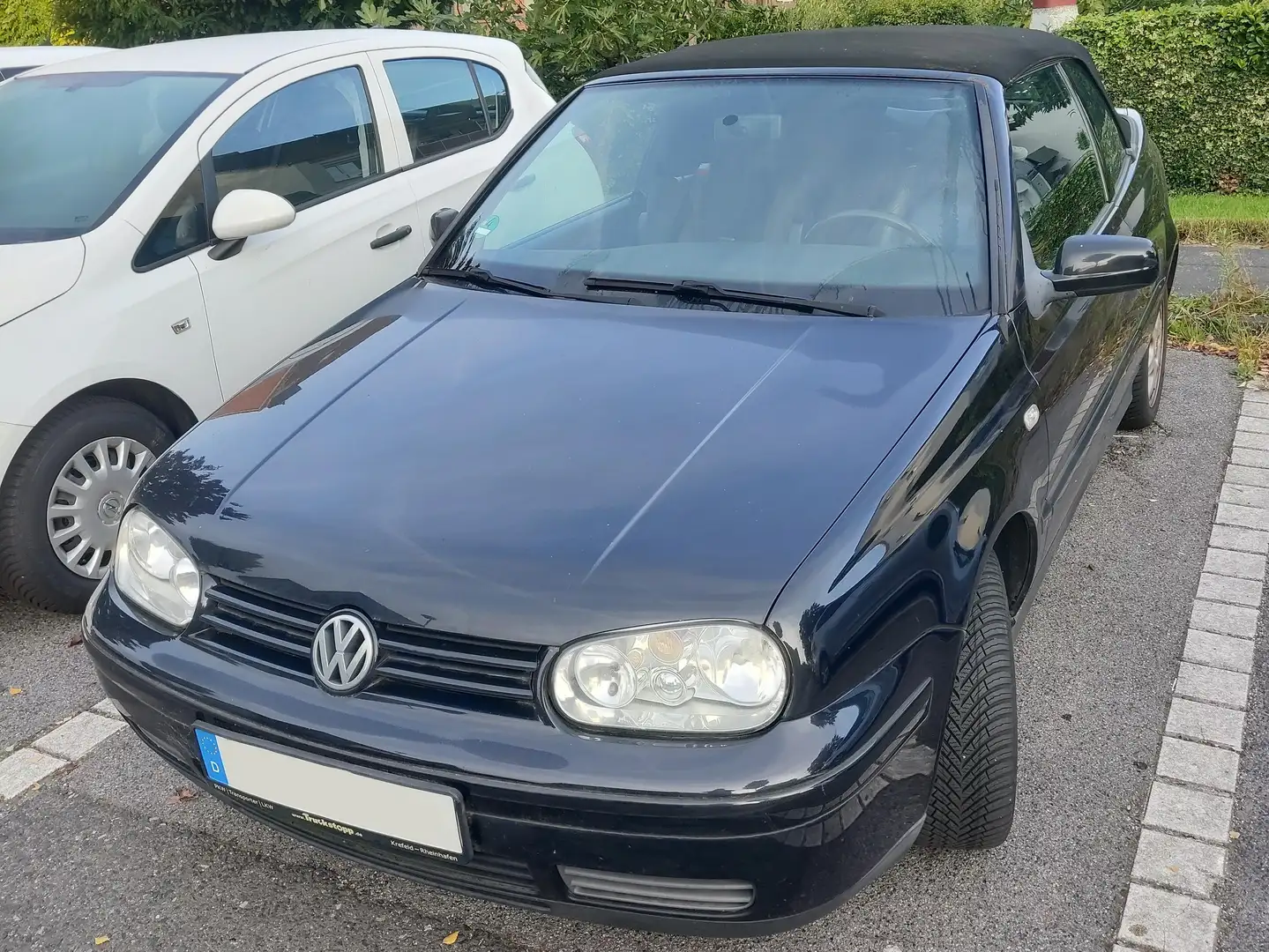 Volkswagen Golf Cabriolet Golf Cabrio 2.0 Colour Concept Negro - 1