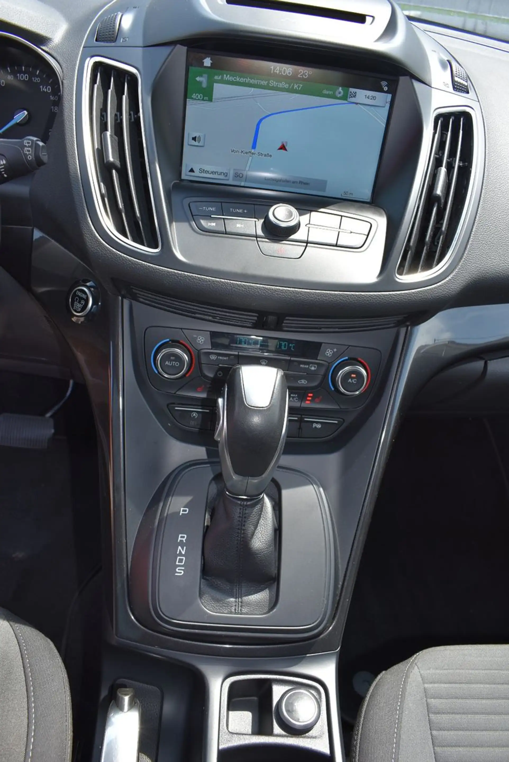 Ford Grand C-Max Grand C-MAX Titanium AUTOMATIK ,AHK — photo 12