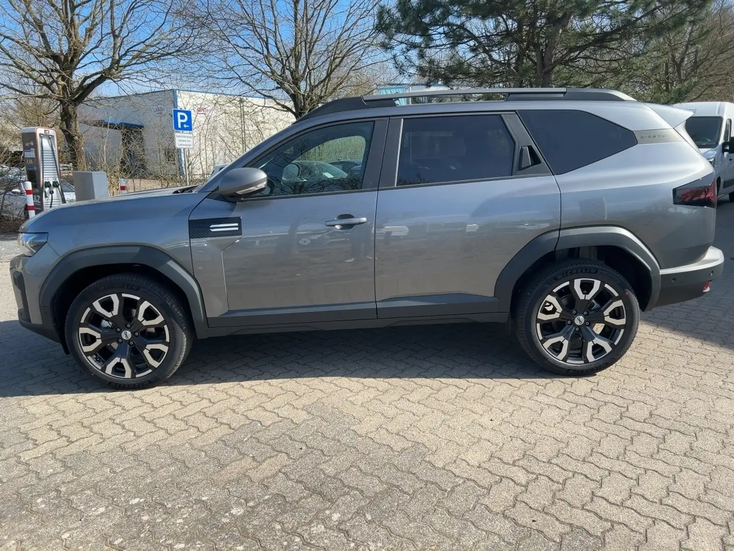 Dacia Bigster Journey HYBRID 155 Automatik Gris - 2