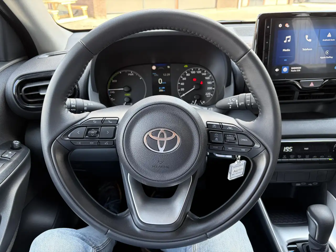Toyota Yaris 2026 — фото 10