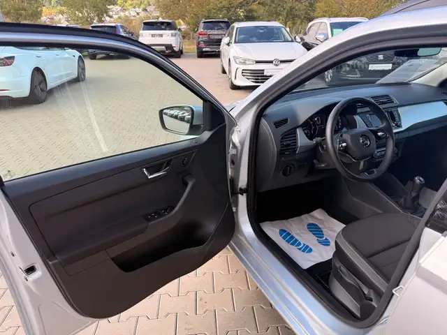 Skoda Fabia view 8
