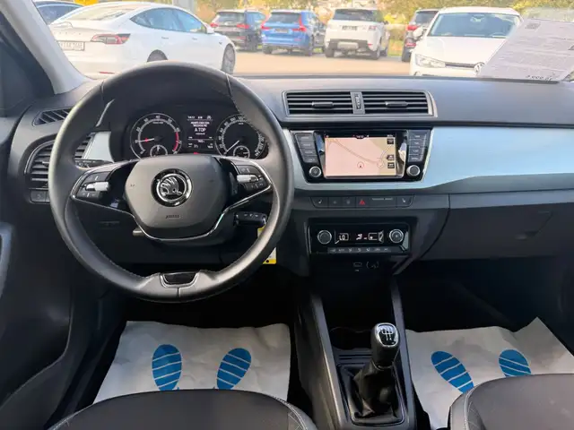 Skoda Fabia view 11
