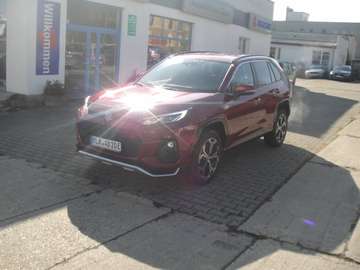 Across PLUG-IN HYBRID 4x4 baugl. RAV 4