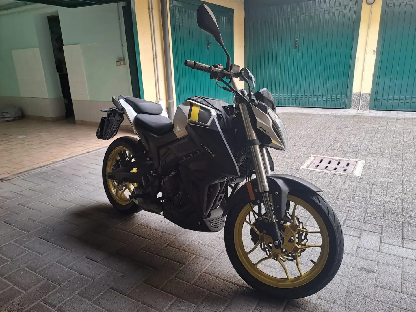 Motron Nomad 125 Standard - 2