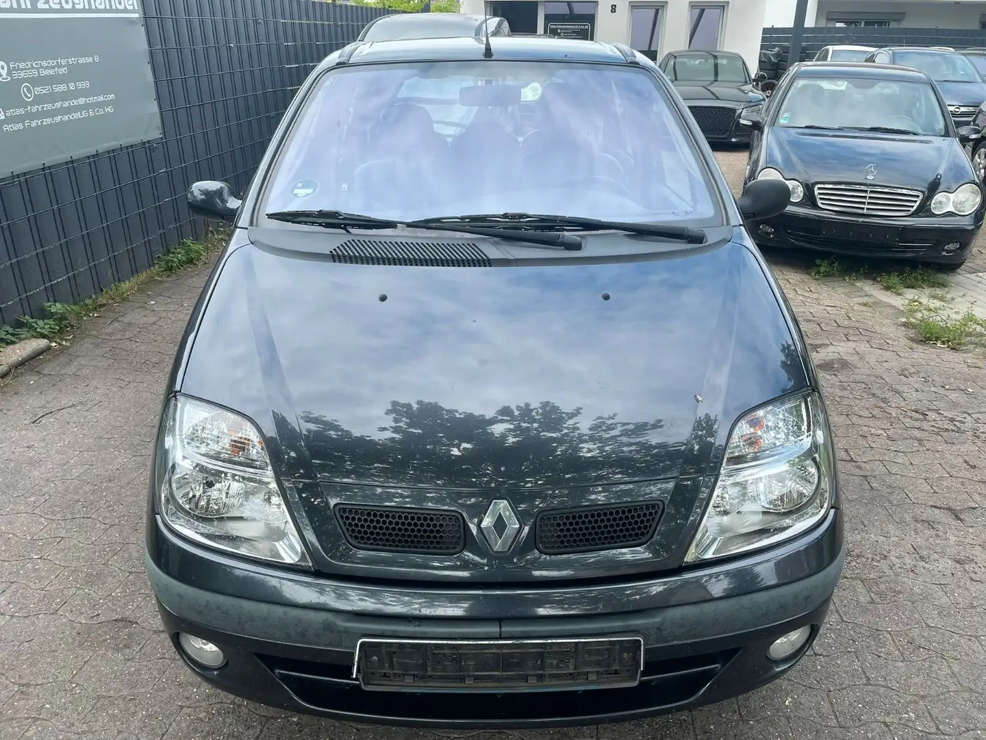 Renault Scenic 1.6 16V Klimaautomatik, Teilleder Gris - 2