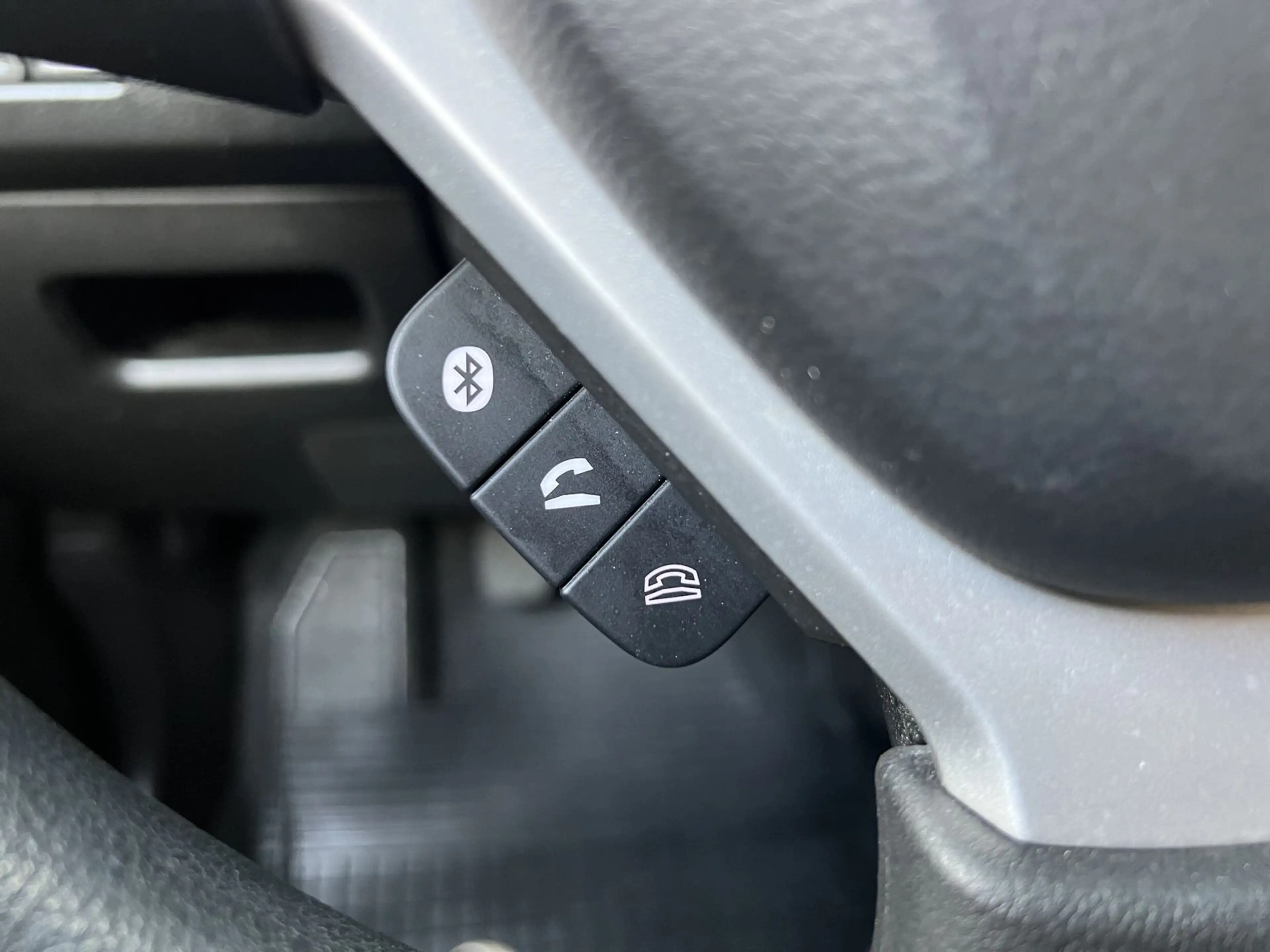 Suzuki Vitara 1.6 Club 4x2 BT AHK — photo 13