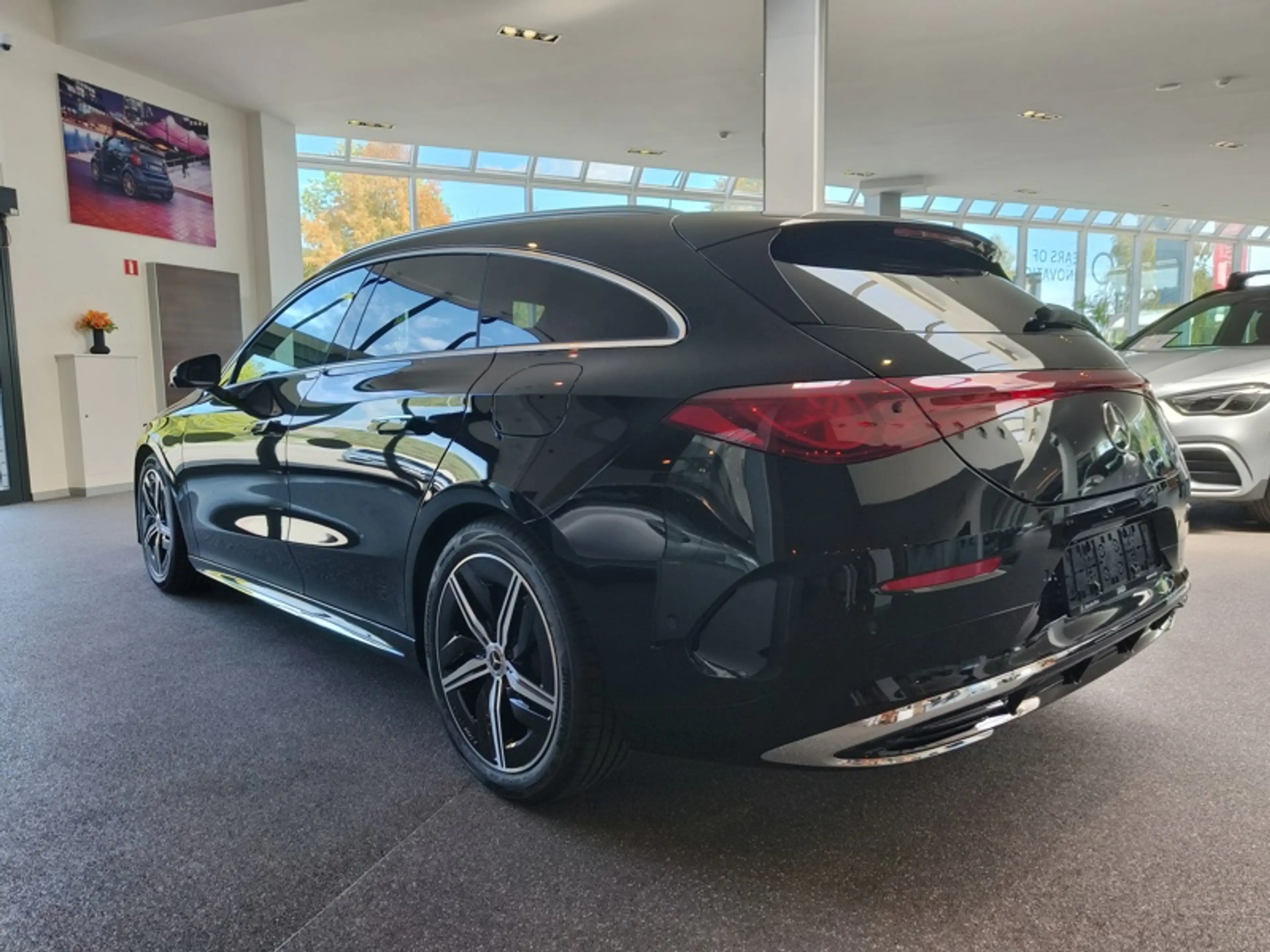 Mercedes-Benz CLA 180 Shooting Brake CLA — photo 7