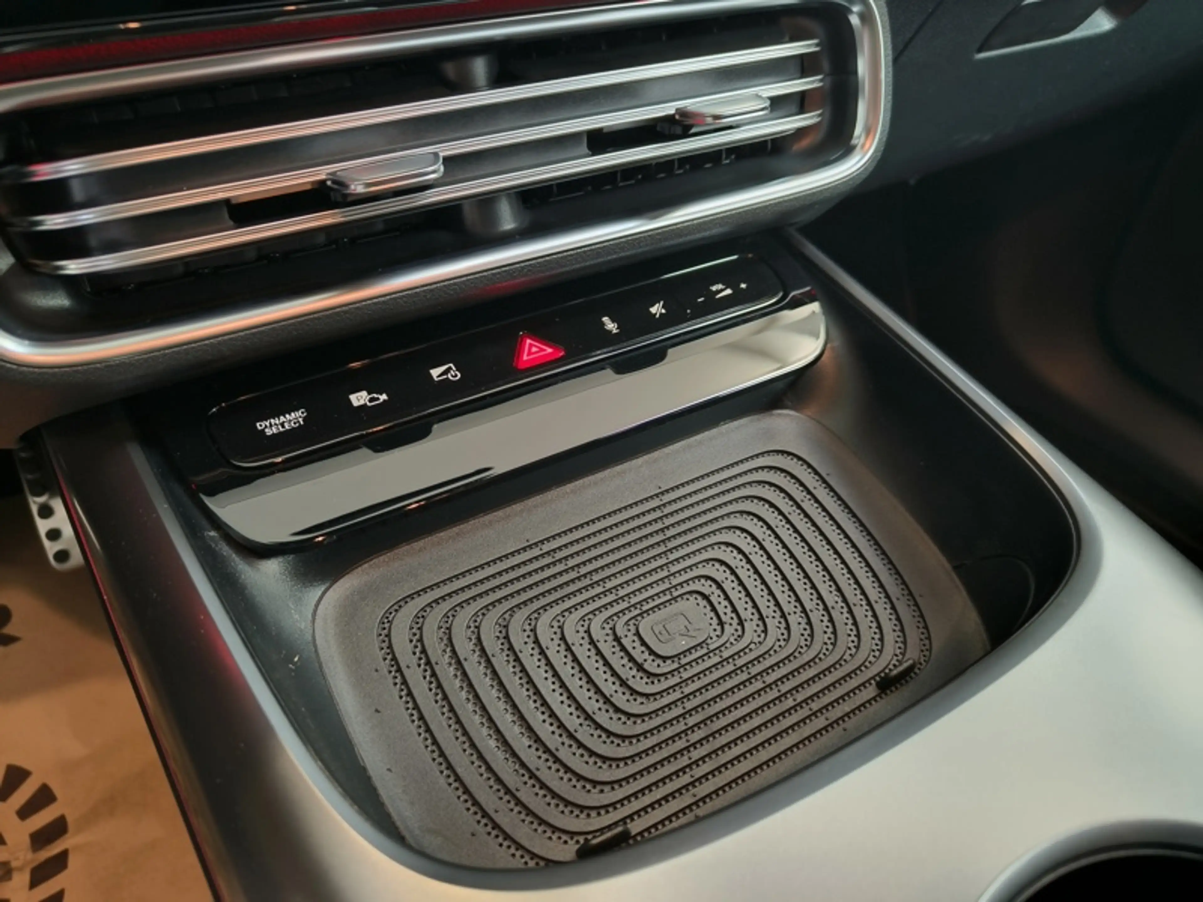 Mercedes-Benz CLA 180 Shooting Brake CLA — photo 12