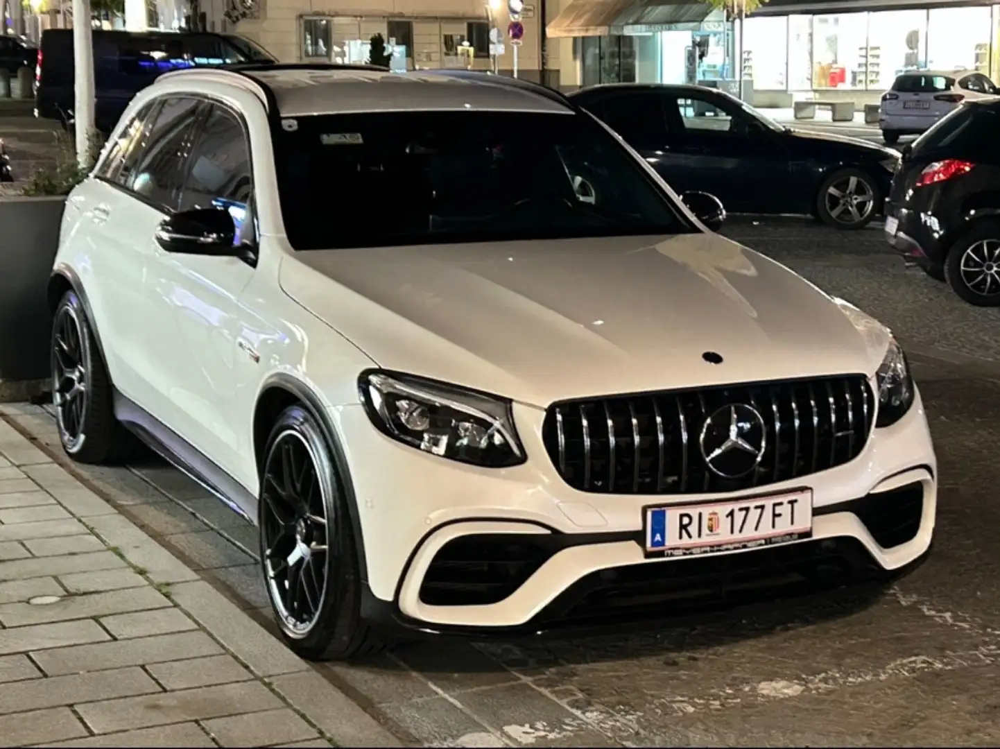 Mercedes-Benz GLC 63 AMG 4 matic+ - 1