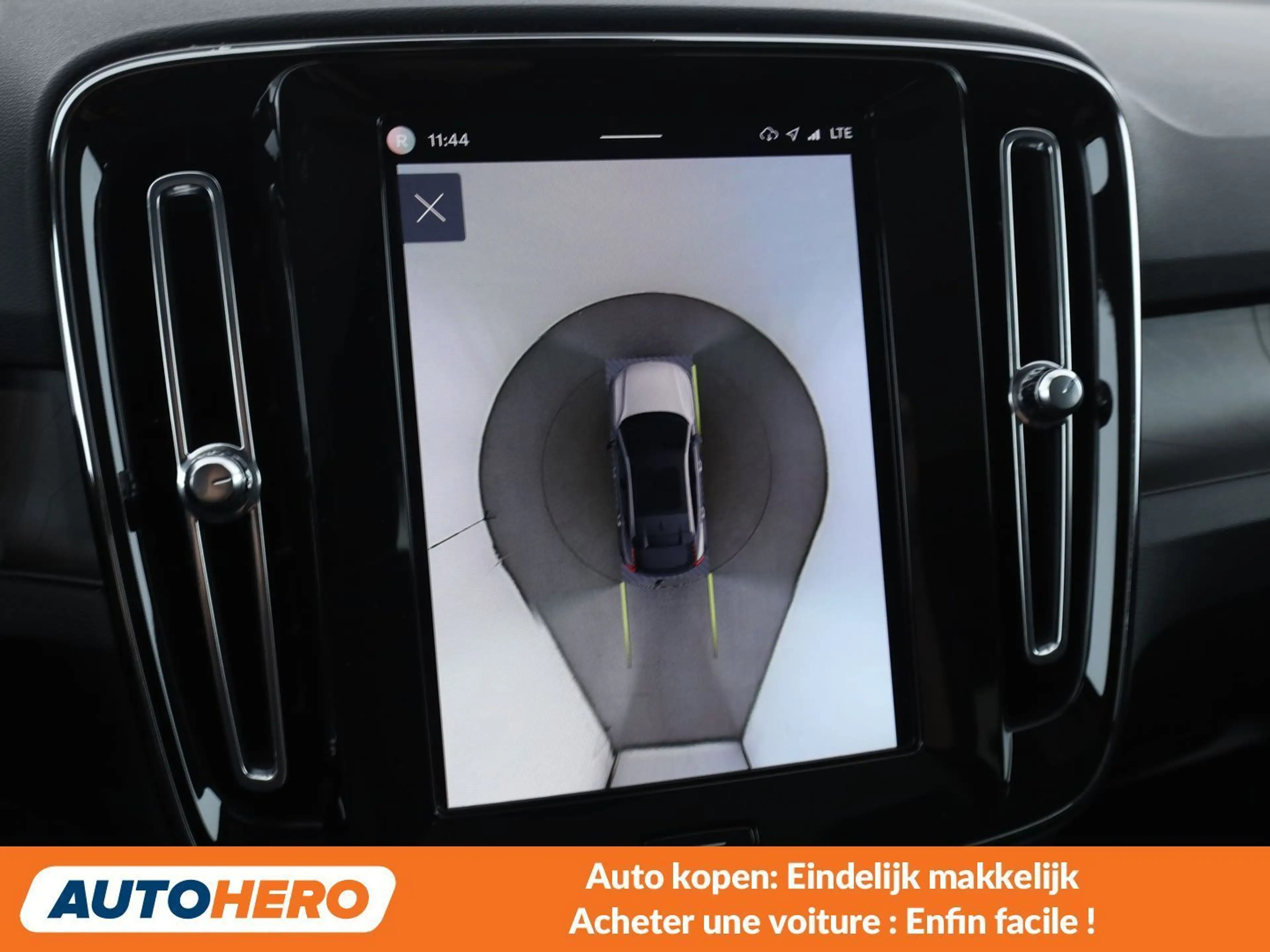 Volvo C40 Recharge Twin Pure 300 kW Ultimate AWD — photo 7