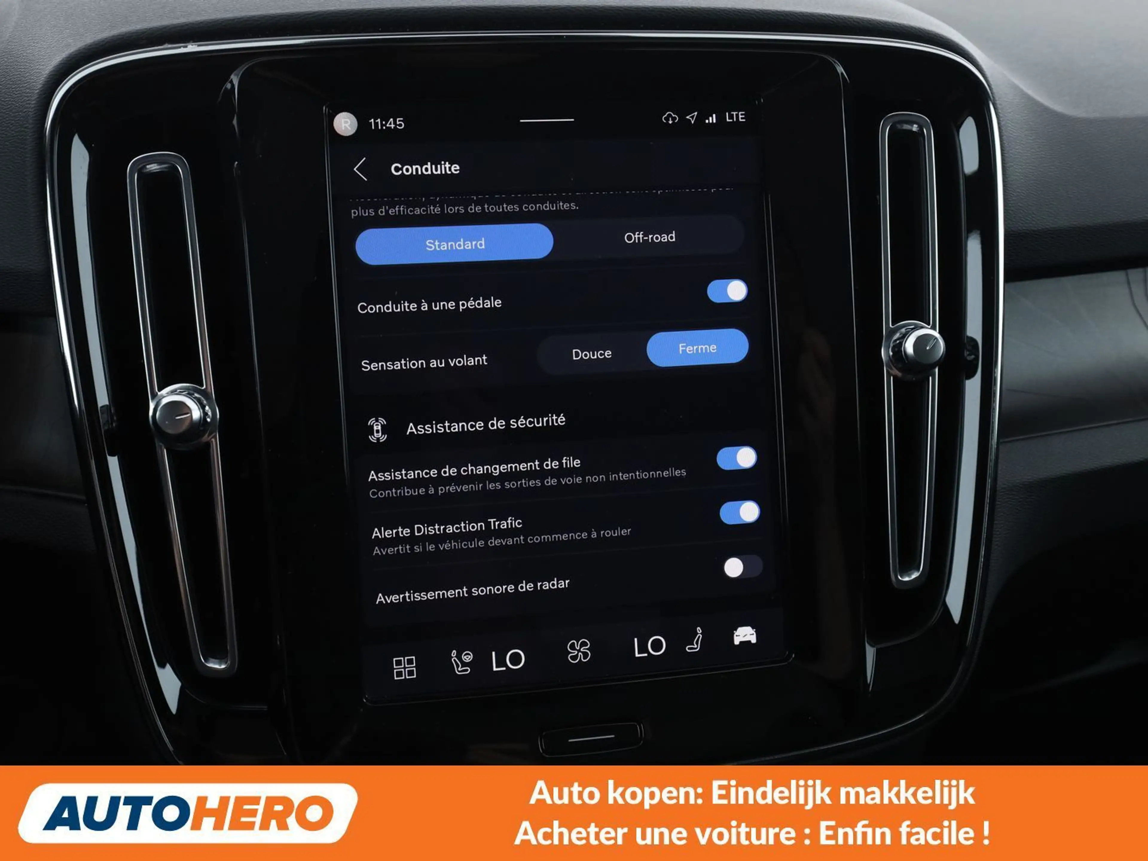 Volvo C40 Recharge Twin Pure 300 kW Ultimate AWD — photo 11