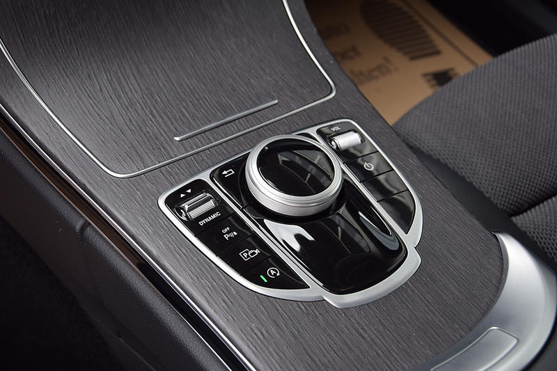 Mercedes-Benz C 200 d Avantgarde Euro 6d-TEMP — photo 10