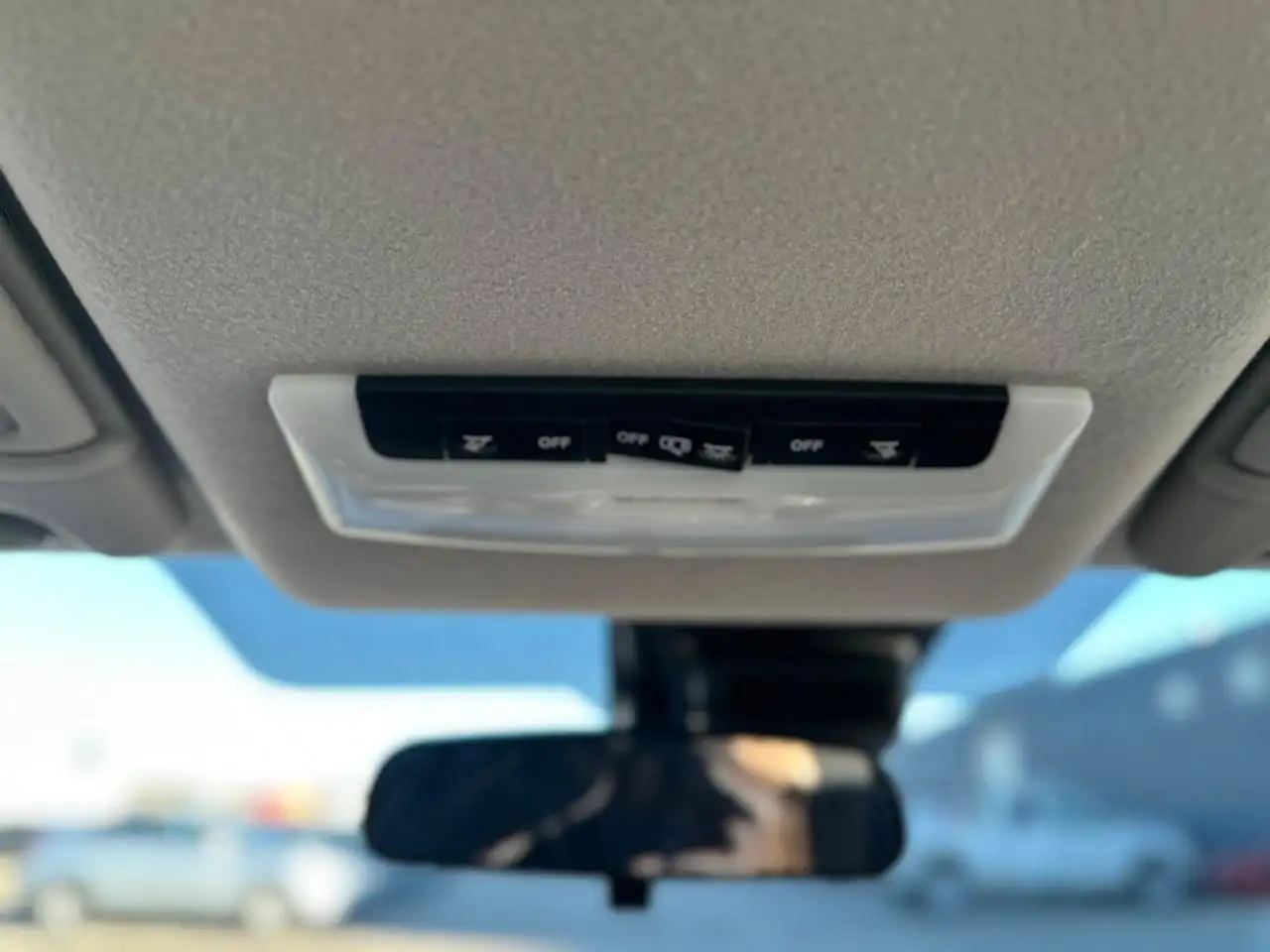 Nissan Versa снимка Nissan Versa