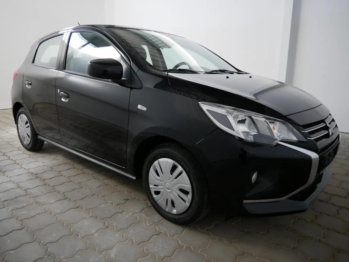 Mitsubishi Space Star Basis, 5-türer, 5-Sitzer, 5 Jahre Garantie uvm. Schwarz - 2