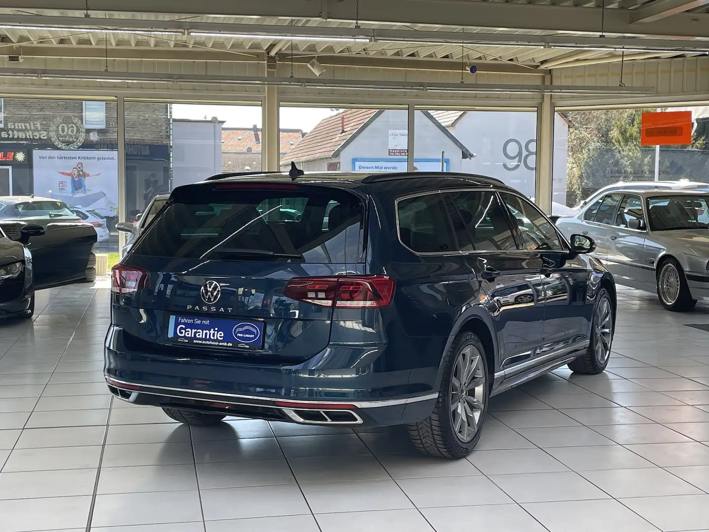 Volkswagen Passat Variant 2.0 TDI DSG R-Line HeadUp Virtual Bleu - 2