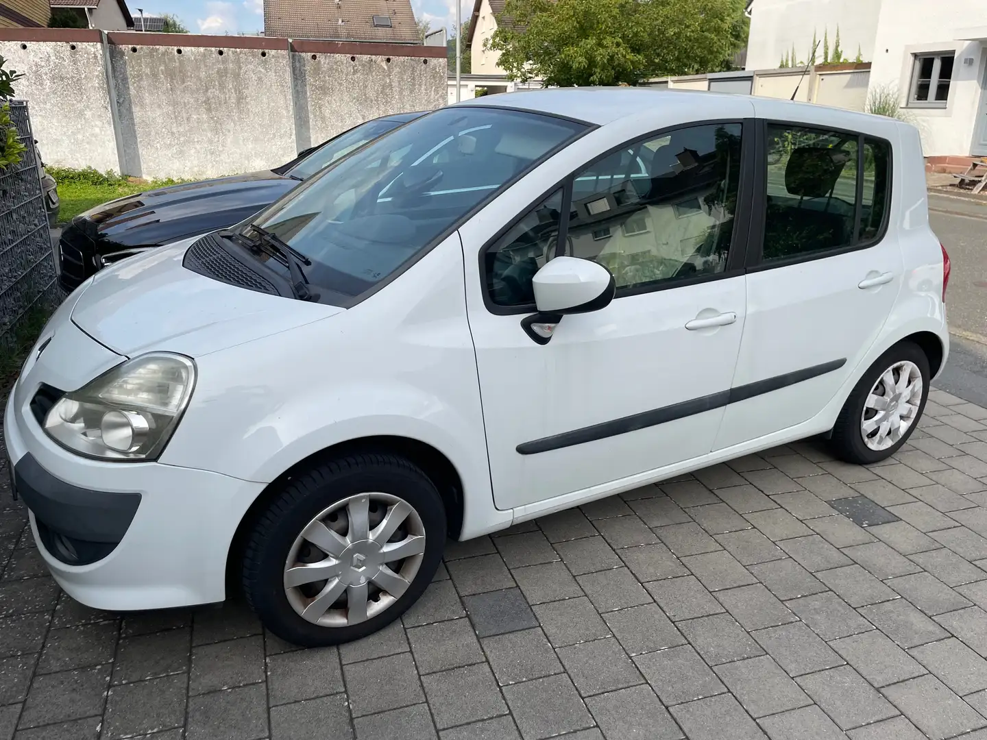 Renault Modus Modus 1.2 Белый - 1