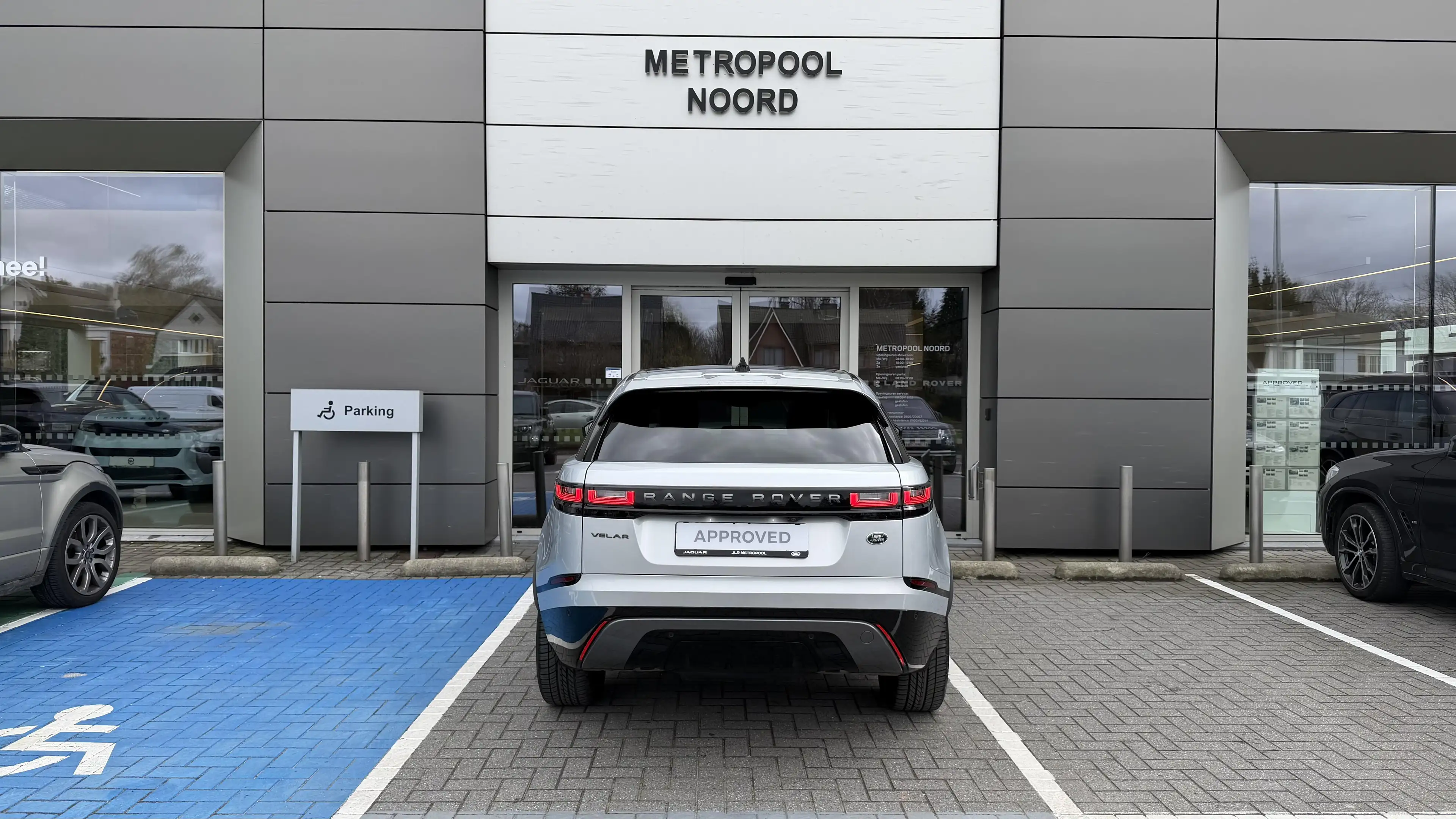 Land Rover Range Rover Velar P250 R-Dynamic SE — photo 5