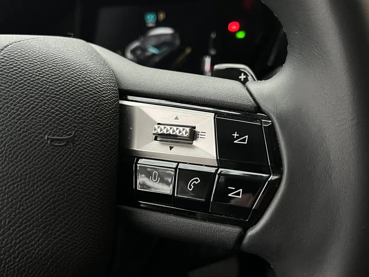DS Automobiles DS 4 E-Tense Rivoli | Leder | Adaptive Cruise | Carplay 19