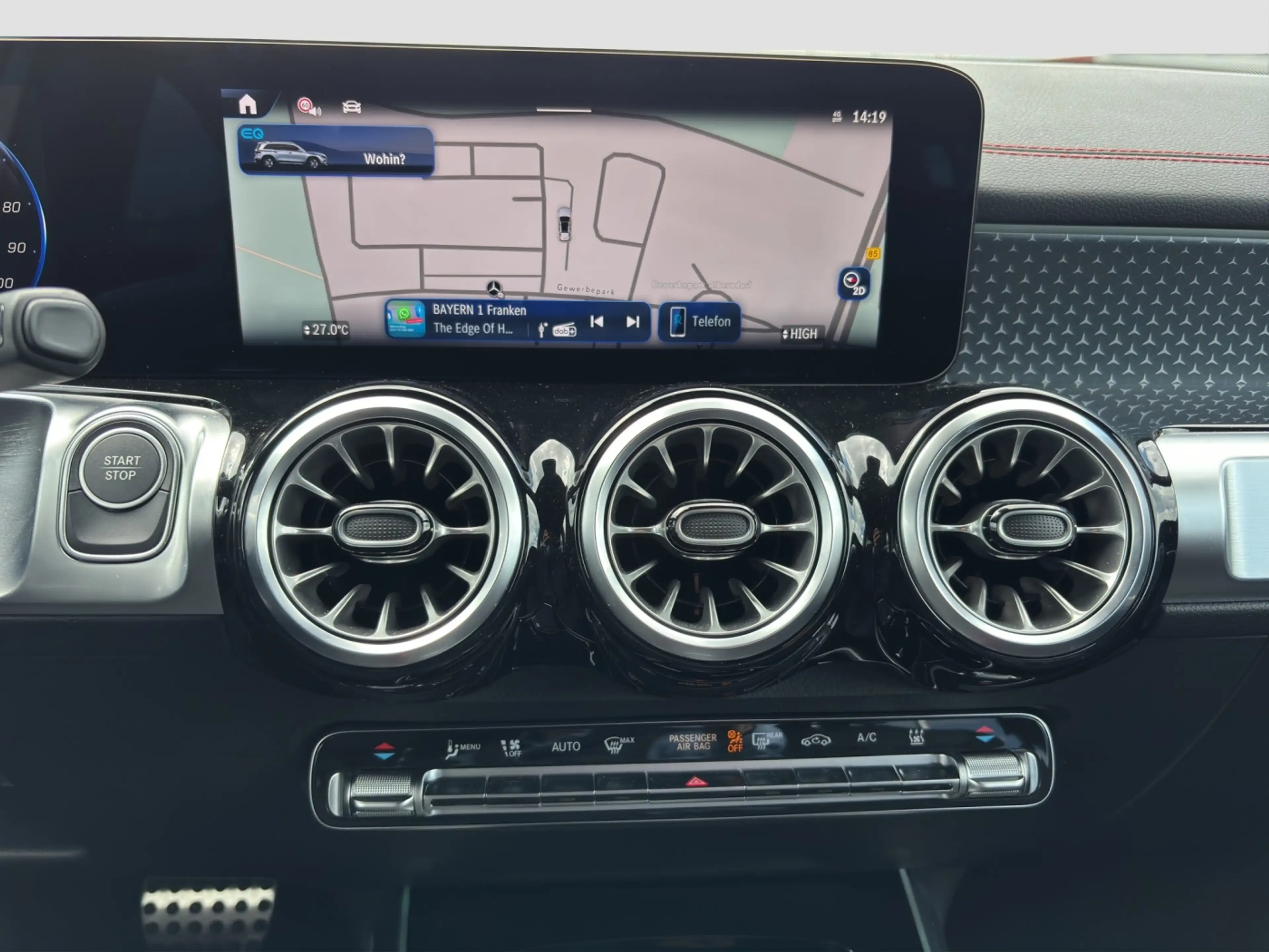 Mercedes-Benz EQB 300 4M AMG*LED*AHK*PDC*360*Burmester*Keyless — photo 12