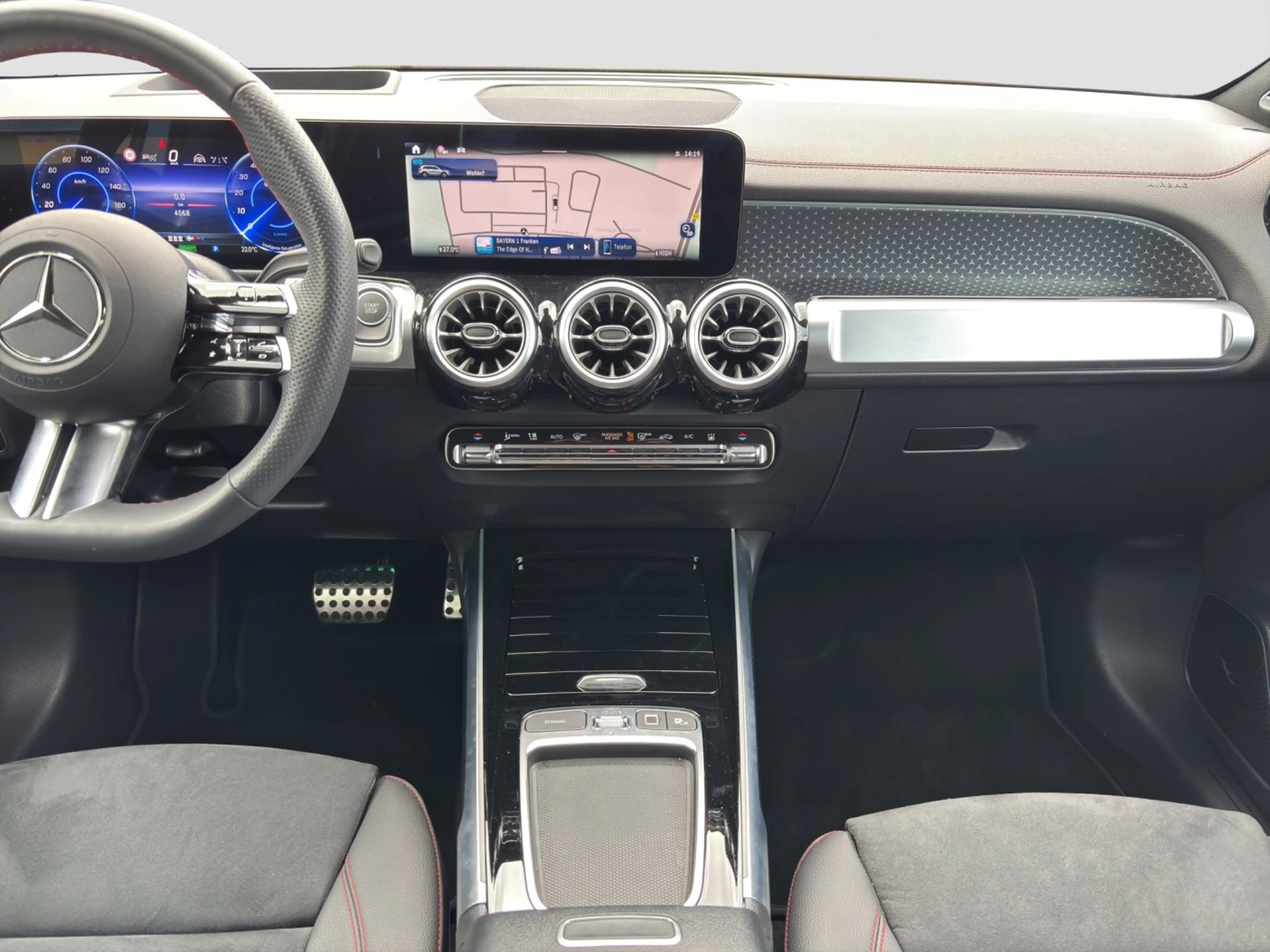 Mercedes-Benz EQB 300 4M AMG*LED*AHK*PDC*360*Burmester*Keyless — photo 13