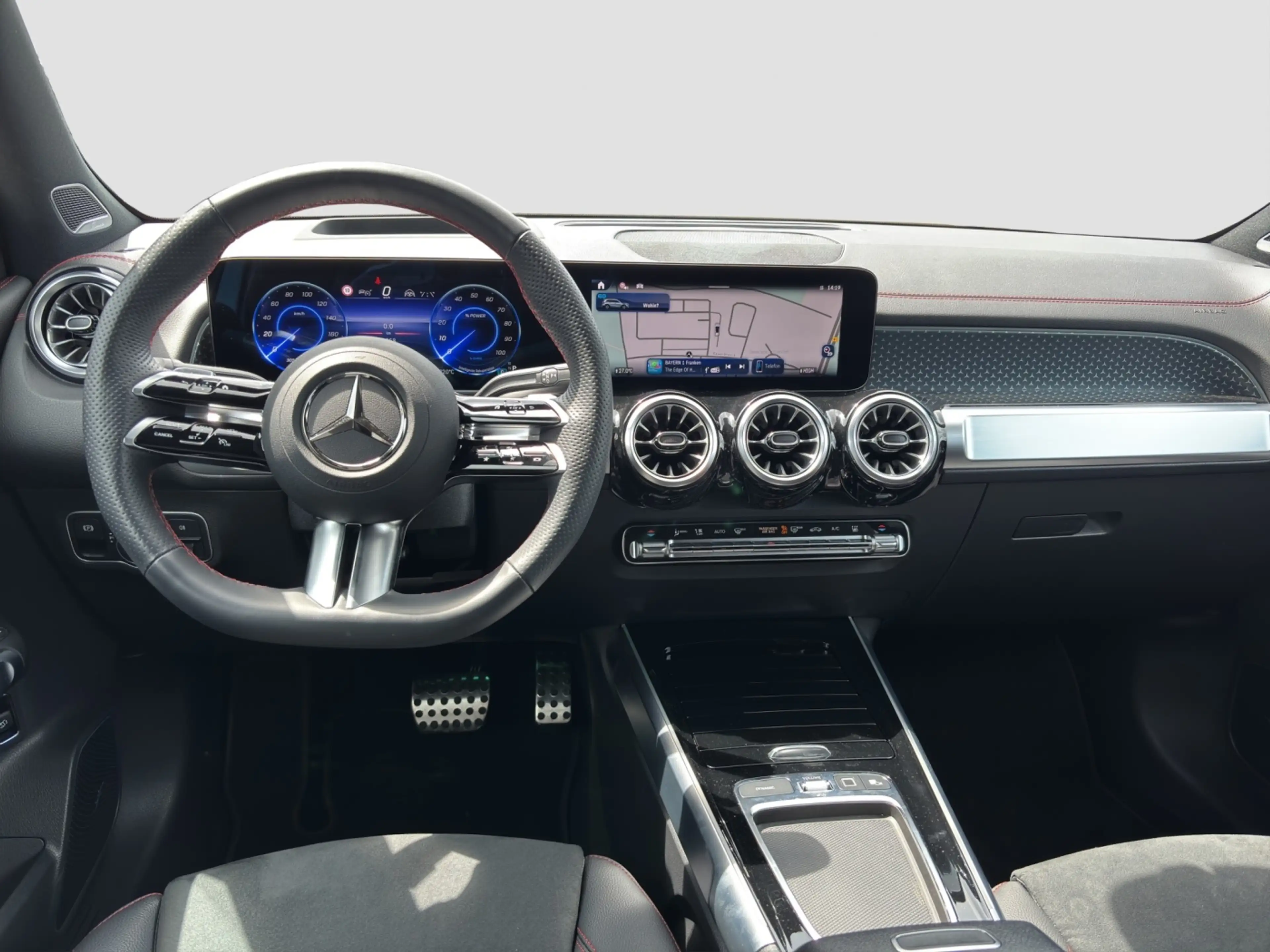 Mercedes-Benz EQB 300 4M AMG*LED*AHK*PDC*360*Burmester*Keyless — photo 9