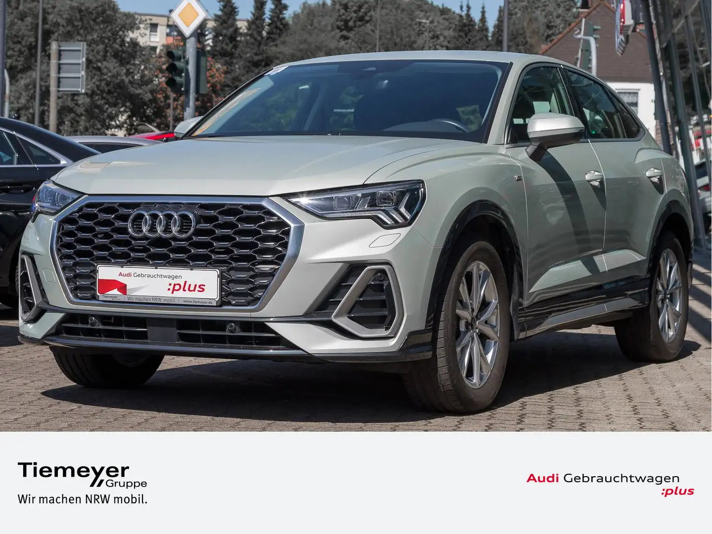 Audi Q3 35 TFSI S LINE LM18 KAMERA NAVI+ GR Silber - 1