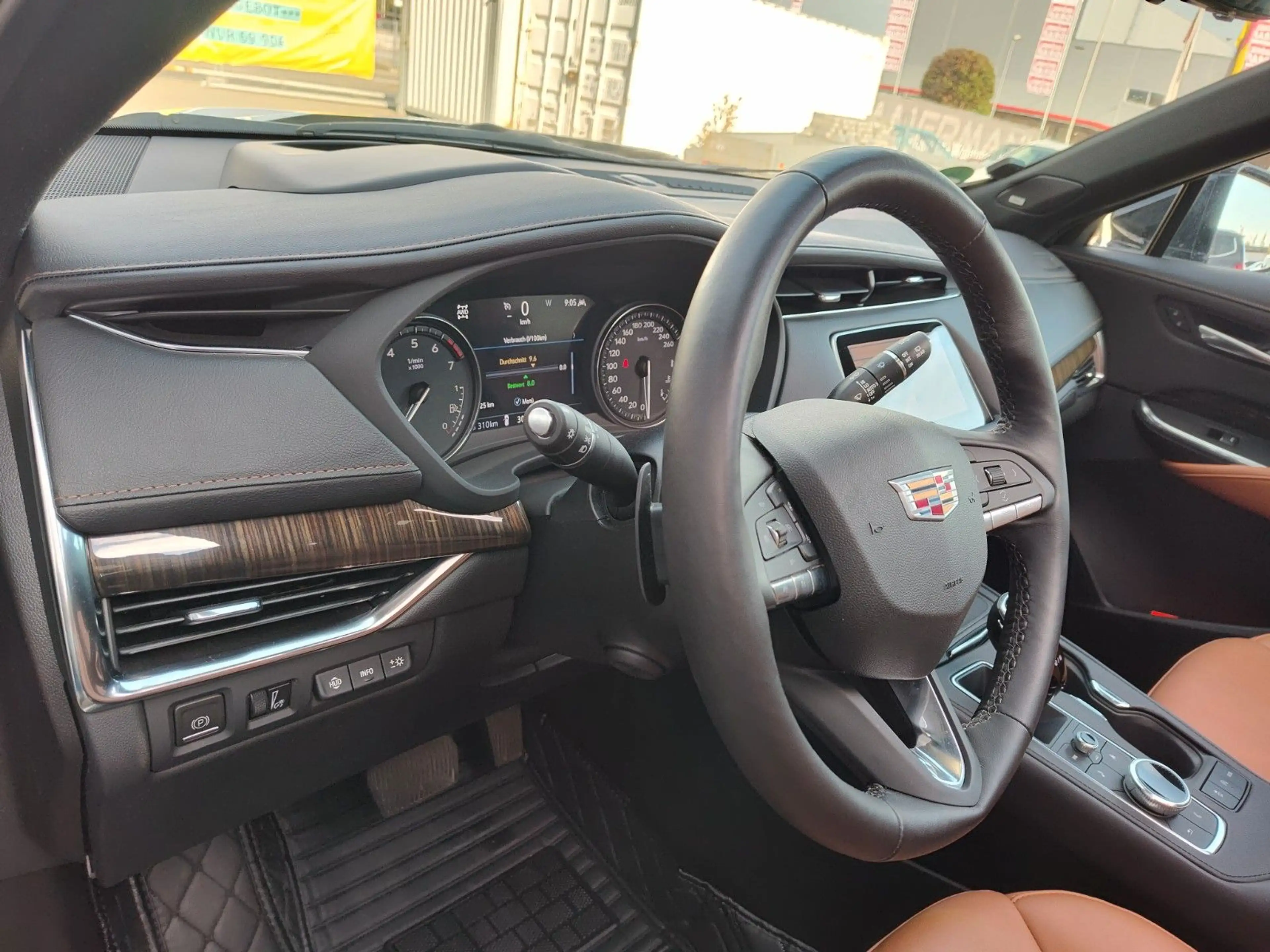 Cadillac XT4 Luxury AWD Leder LED Kamera — photo 11