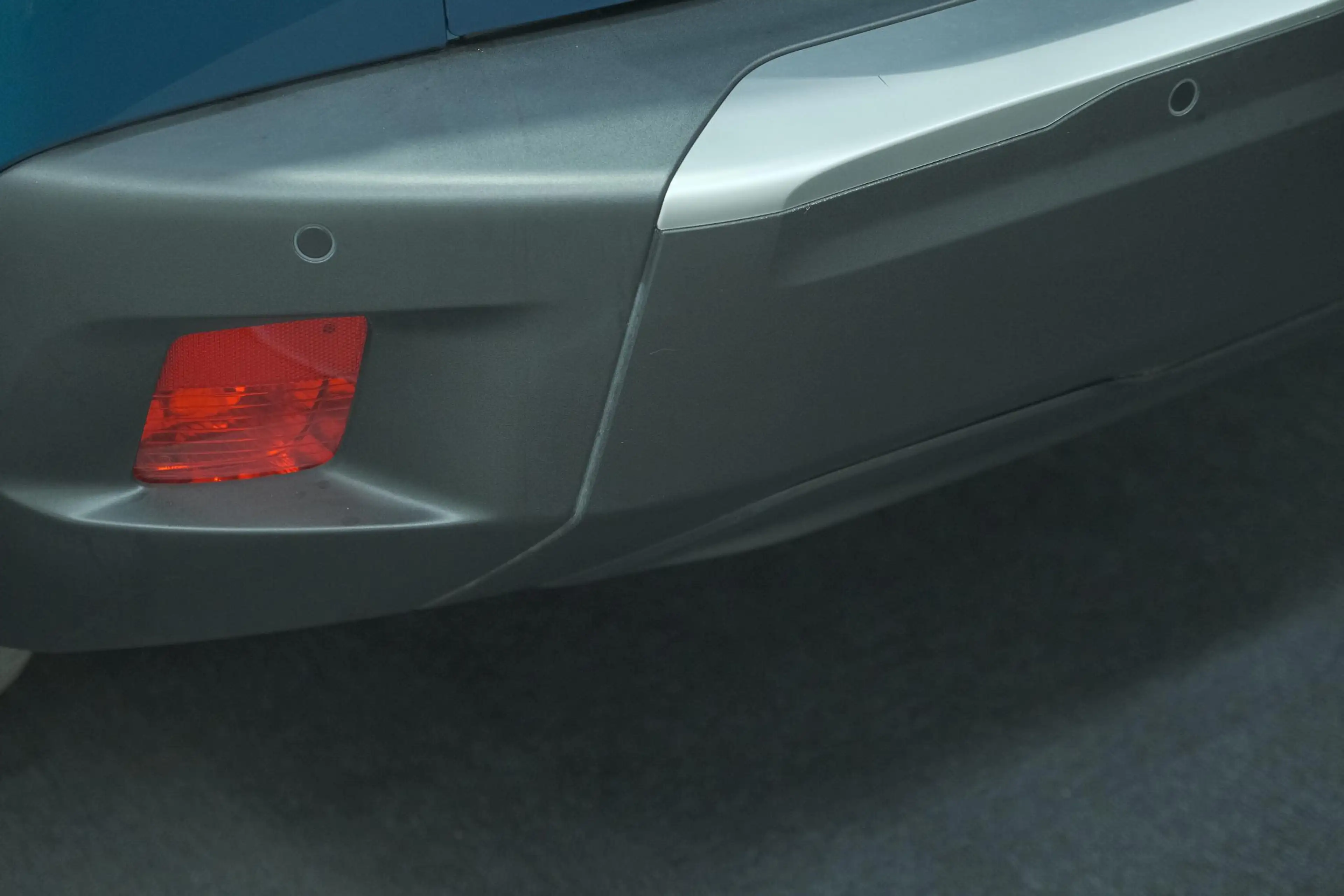 Peugeot e-2008 EV Allure Avantage 54 kWh | SOH 97,8% | 11 KW Lade — photo 13