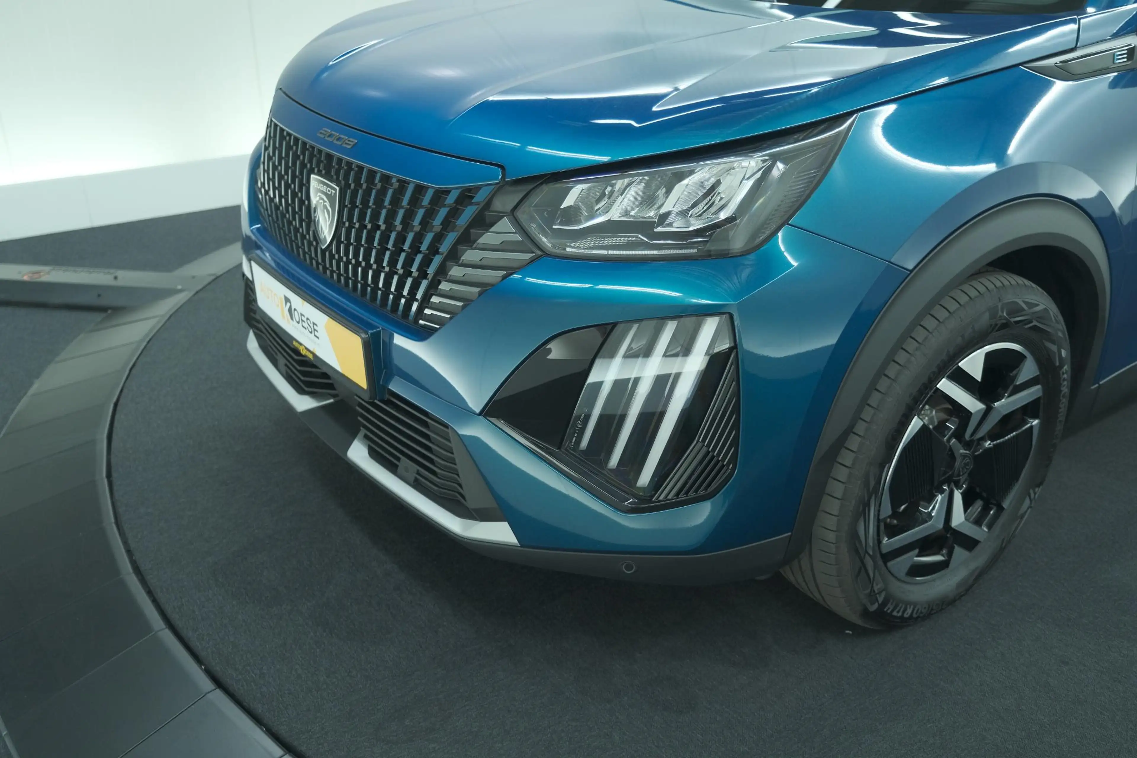 Peugeot e-2008 EV Allure Avantage 54 kWh | SOH 97,8% | 11 KW Lade — photo 14