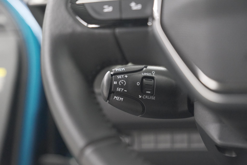 Peugeot e-2008 EV Allure Avantage 54 kWh | SOH 97,8% | 11 KW Lade — photo 3