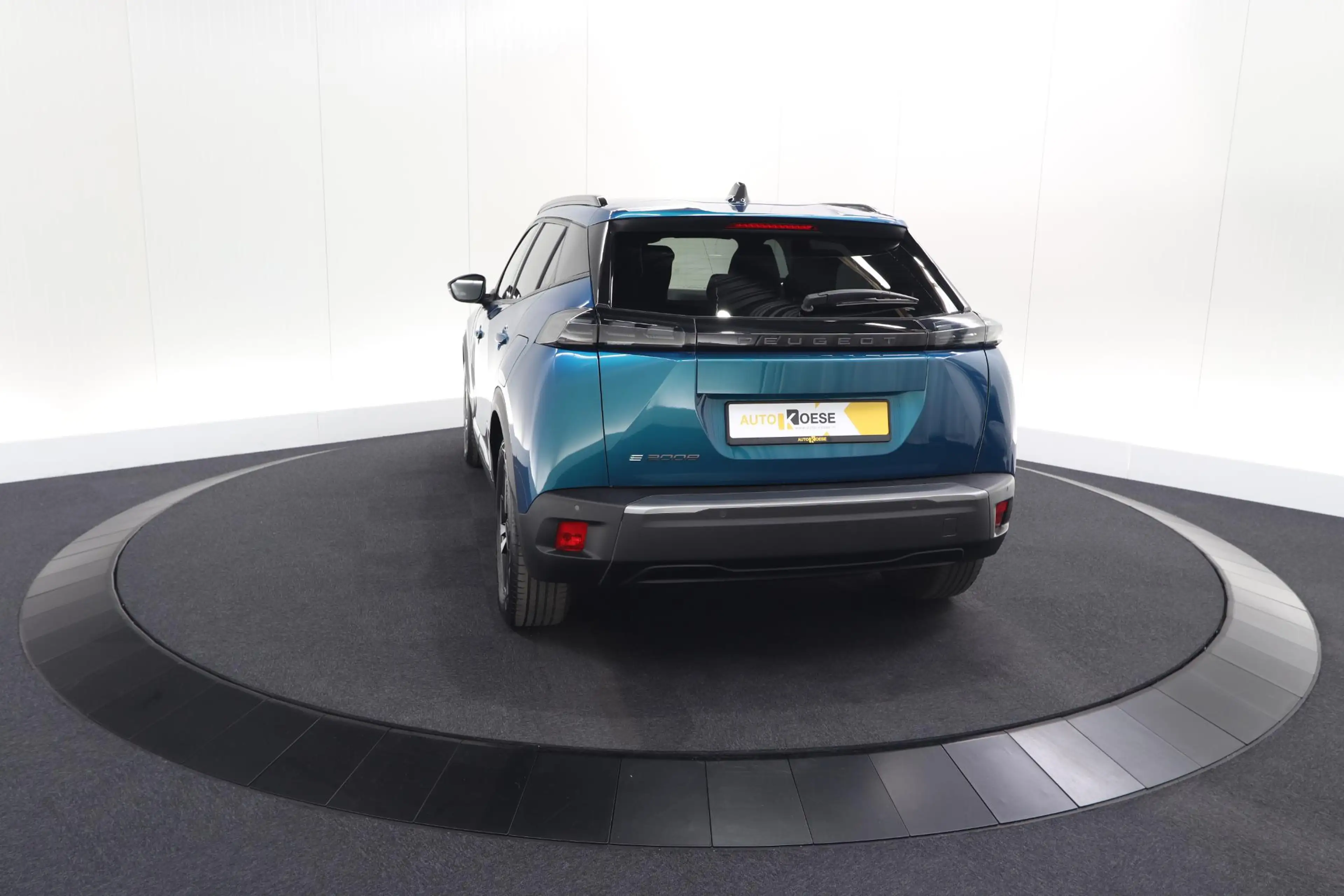 Peugeot e-2008 EV Allure Avantage 54 kWh | SOH 97,8% | 11 KW Lade — photo 9