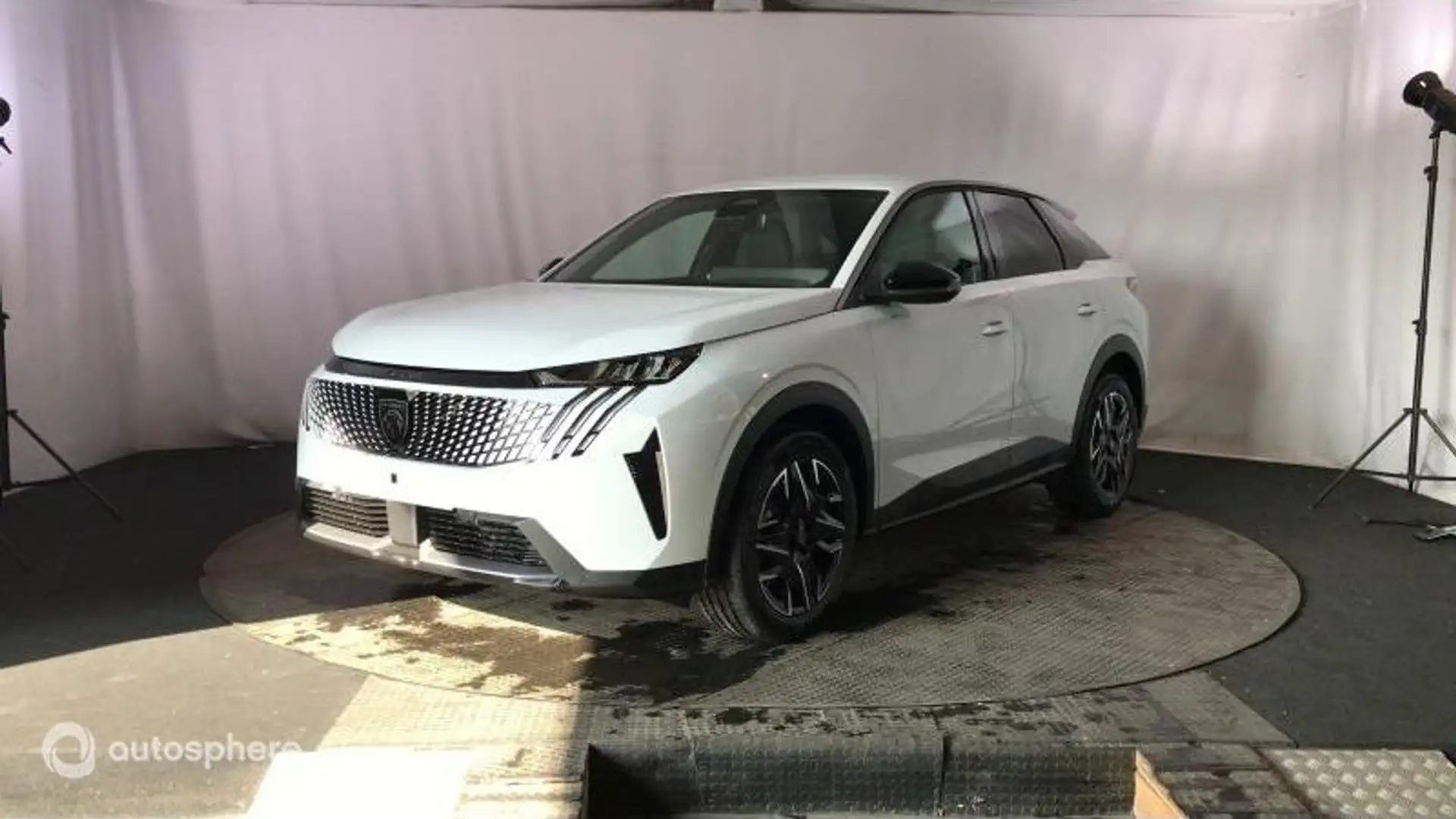 Peugeot 3008 1.2 Hybrid 136ch Allure e-DCS6 - 1