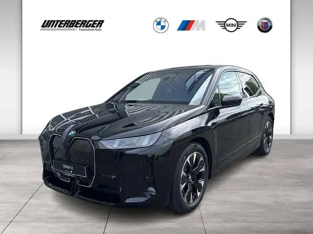BMW iX xDrive45 M Sportpaket HK HiFi DAB LED