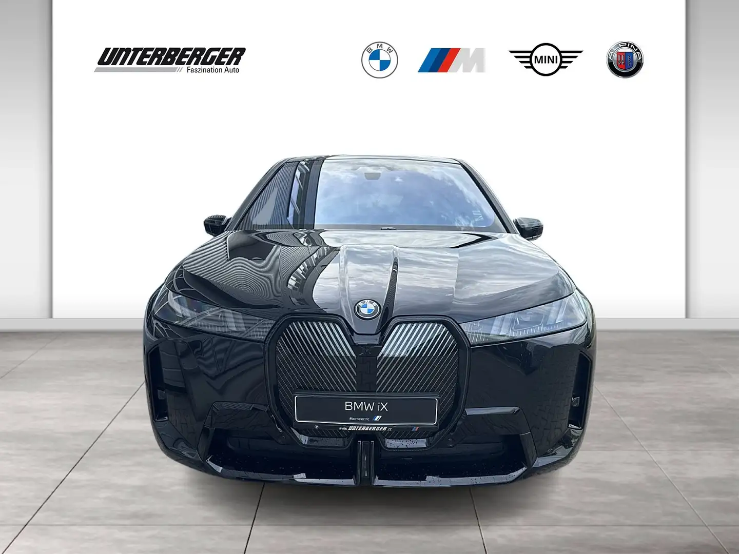 BMW iX xDrive45 M Sportpaket HK HiFi DAB LED Noir - 2
