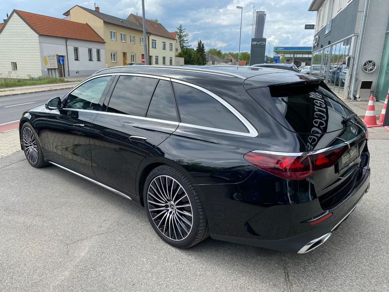 Mercedes-Benz E 450 4MATIC T-Modell Distr KeyGo Shz PTS Ambi — photo 4