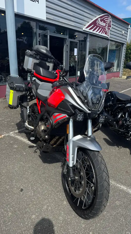QJ Motor SRT 600 SX