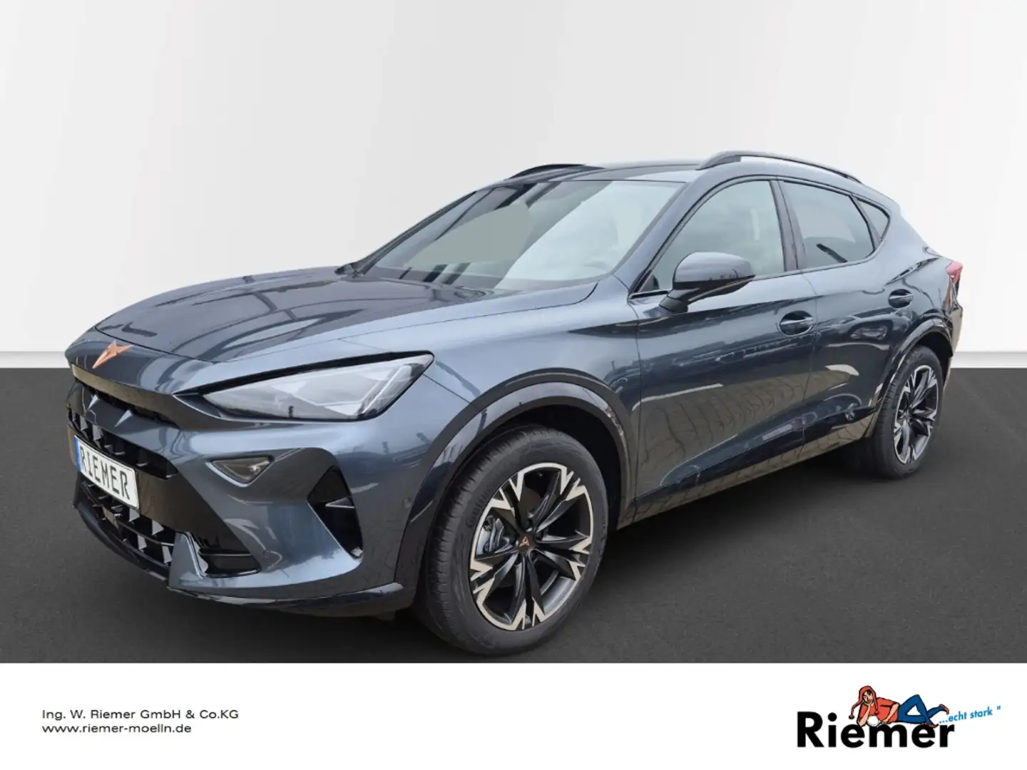 CUPRA Formentor 1.5 eTSI DSG Sennheiser AHK Matrix DCC ACC Grau - 1