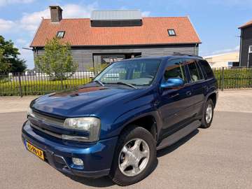 USA 4.2 LTZ 4X4 AUTOMAAT LEER NAVI NW APK