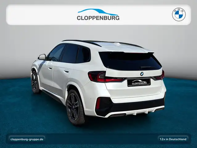 BMW X1 view 3
