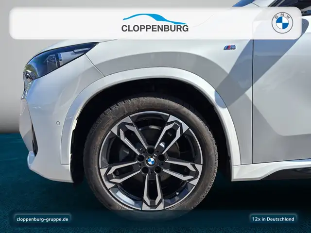 BMW X1 view 10