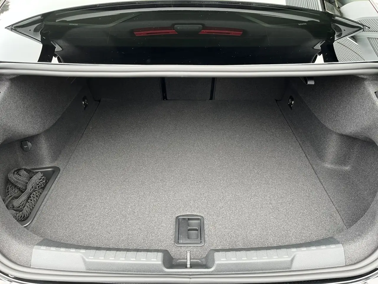 Audi RS3 TFSI quattro S-tronic/Vmax280,Pan 16