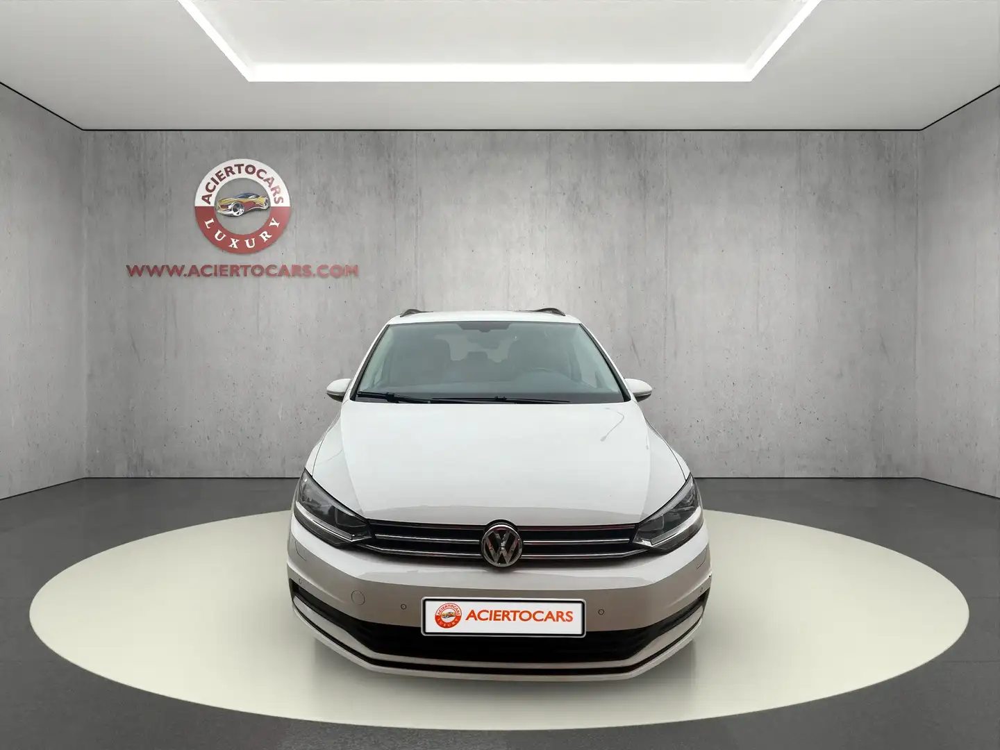 Volkswagen Touran 2.0TDI CR BMT Advance DSG7 85kW Blanco - 2