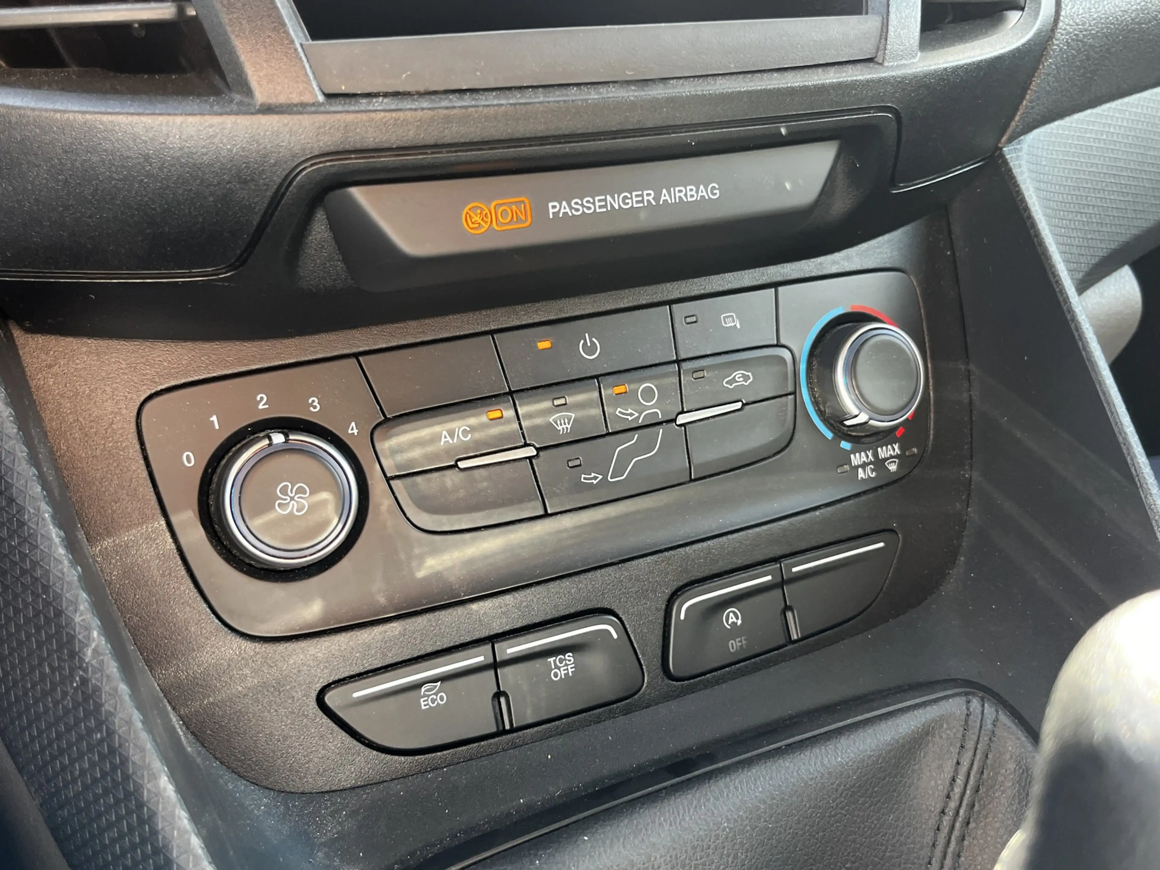 Ford Transit Connect 1.5 EcoBlue L2 Trend 100pk/74kW 6-bak — photo 14