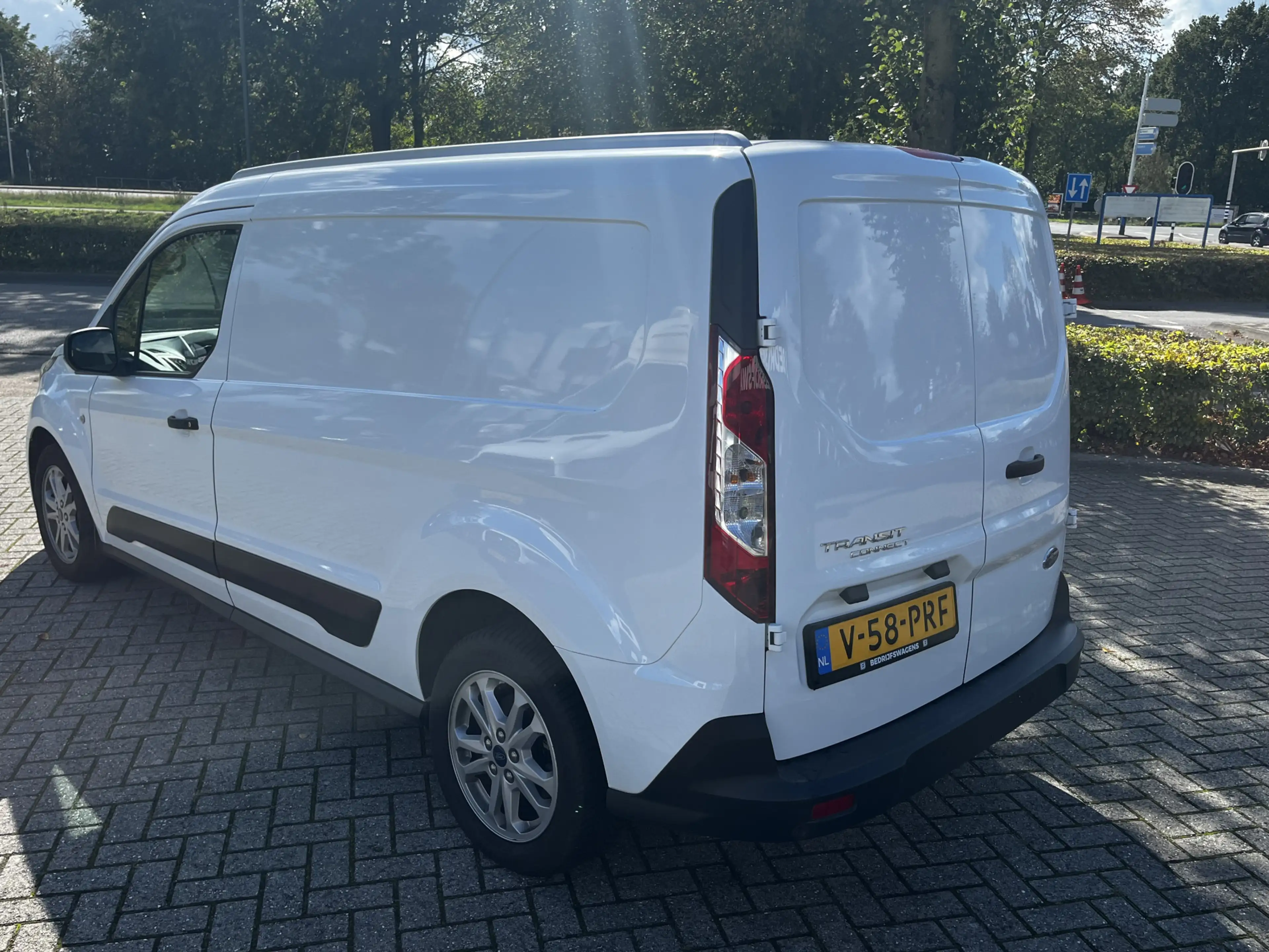 Ford Transit Connect 1.5 EcoBlue L2 Trend 100pk/74kW 6-bak — photo 3