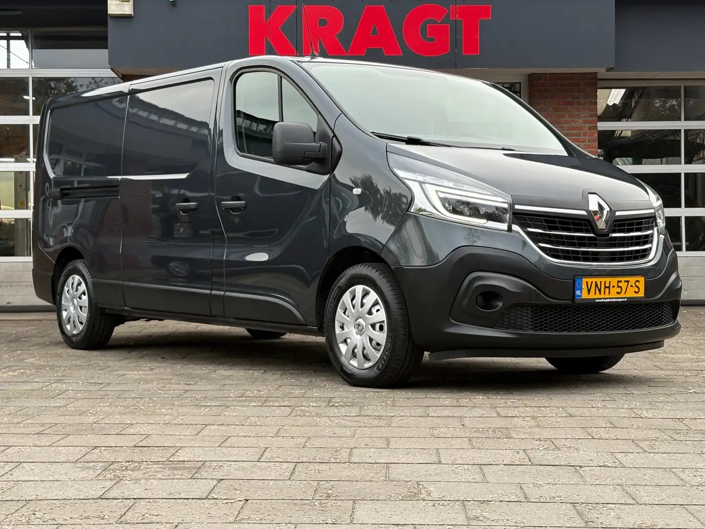 Renault Trafic 2.0 dCi 145 T29 L2H1 AUTOMAAT|1e EIG|NAP|145PK/air Grigio - 2