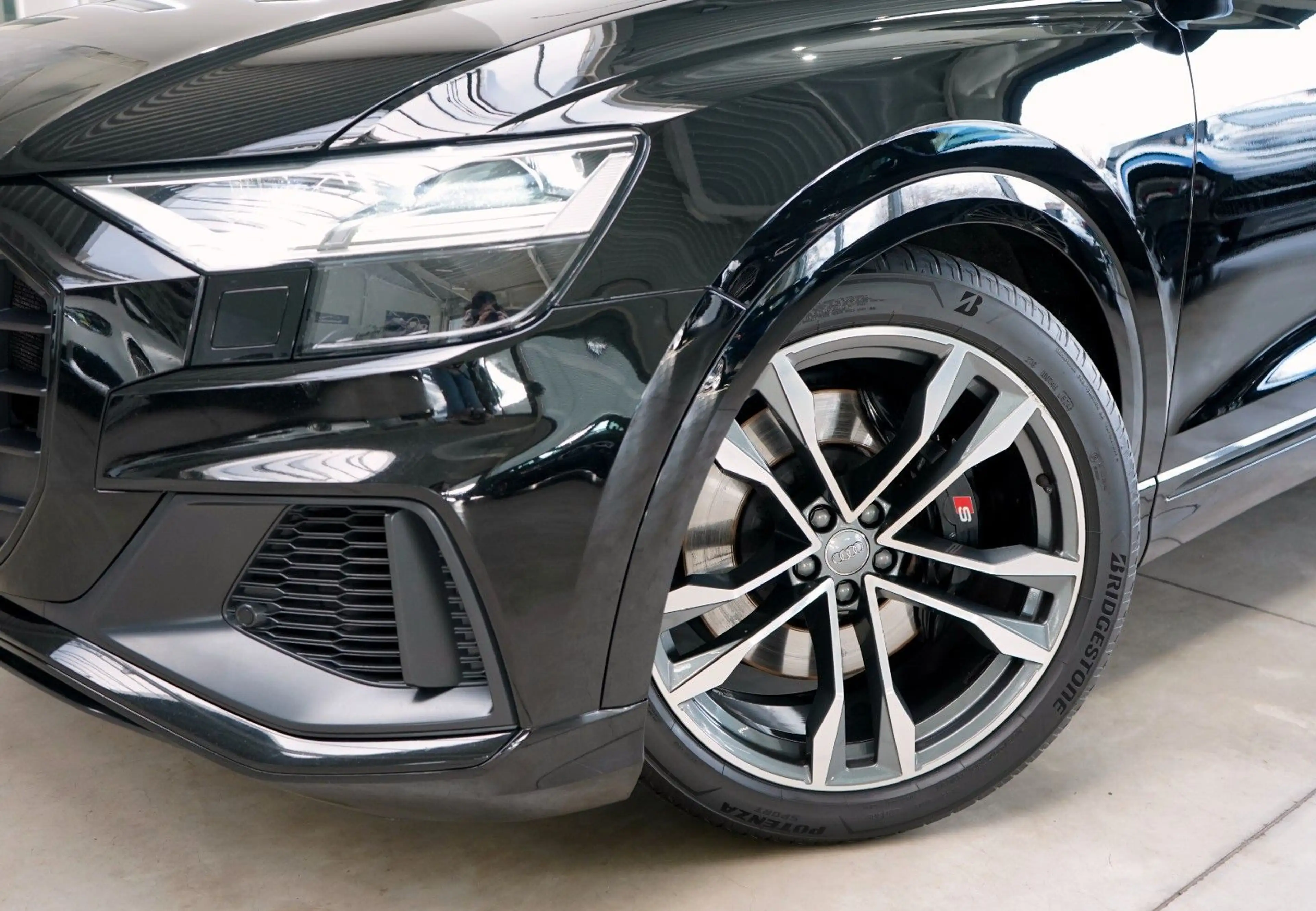 Audi SQ8 4.0 TDI quattro*PANO*KAM*LEDER*LED*B&O*LUFTF — photo 3