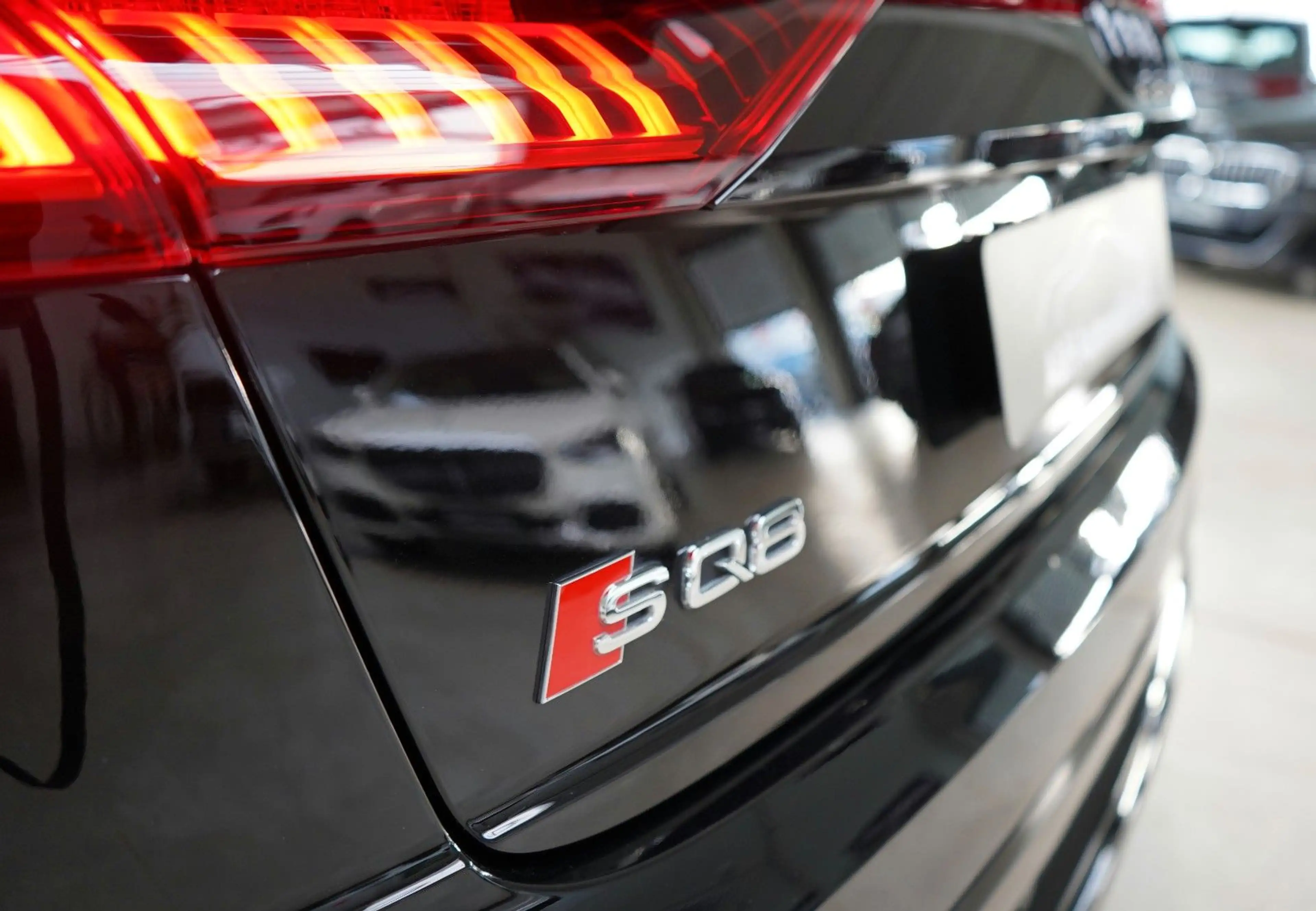 Audi SQ8 4.0 TDI quattro*PANO*KAM*LEDER*LED*B&O*LUFTF — photo 11