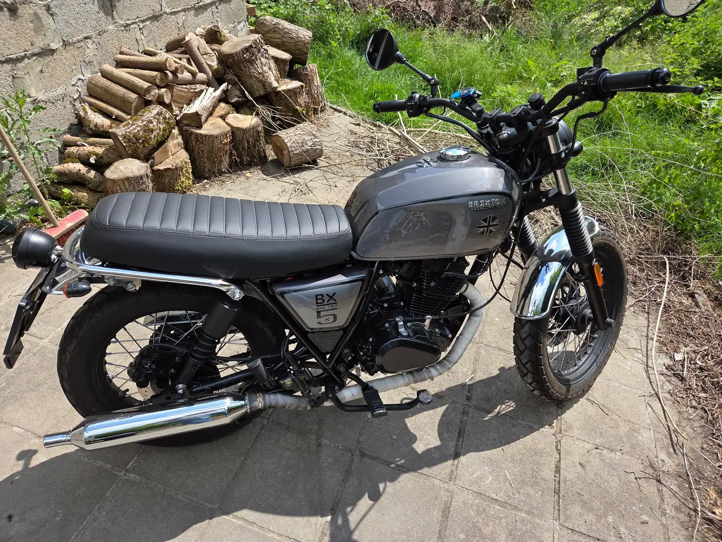 Brixton BX 125 Negro - 1
