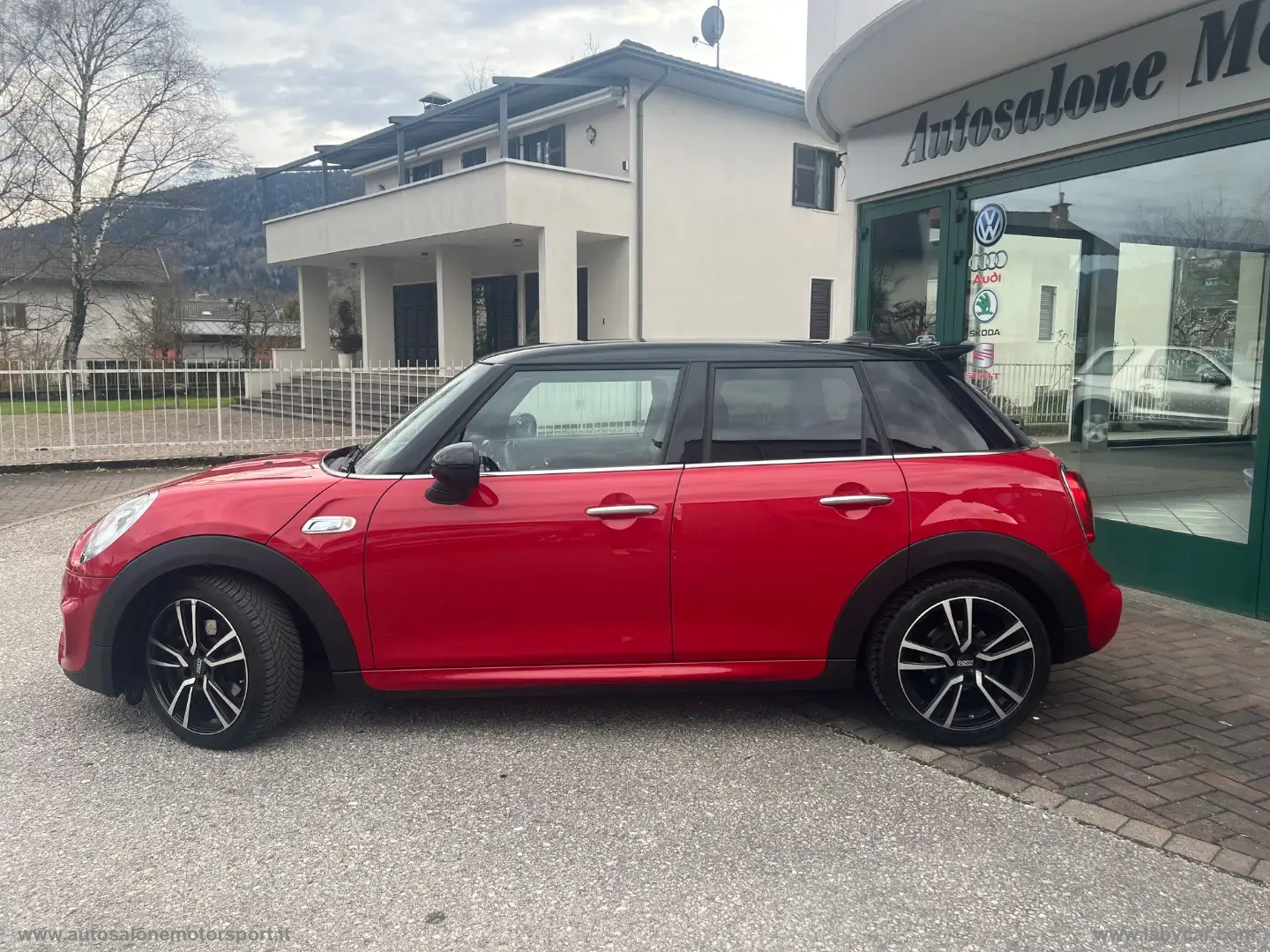 MINI Cooper Cooper S 5 porte John Cooper Works Rosso - 2